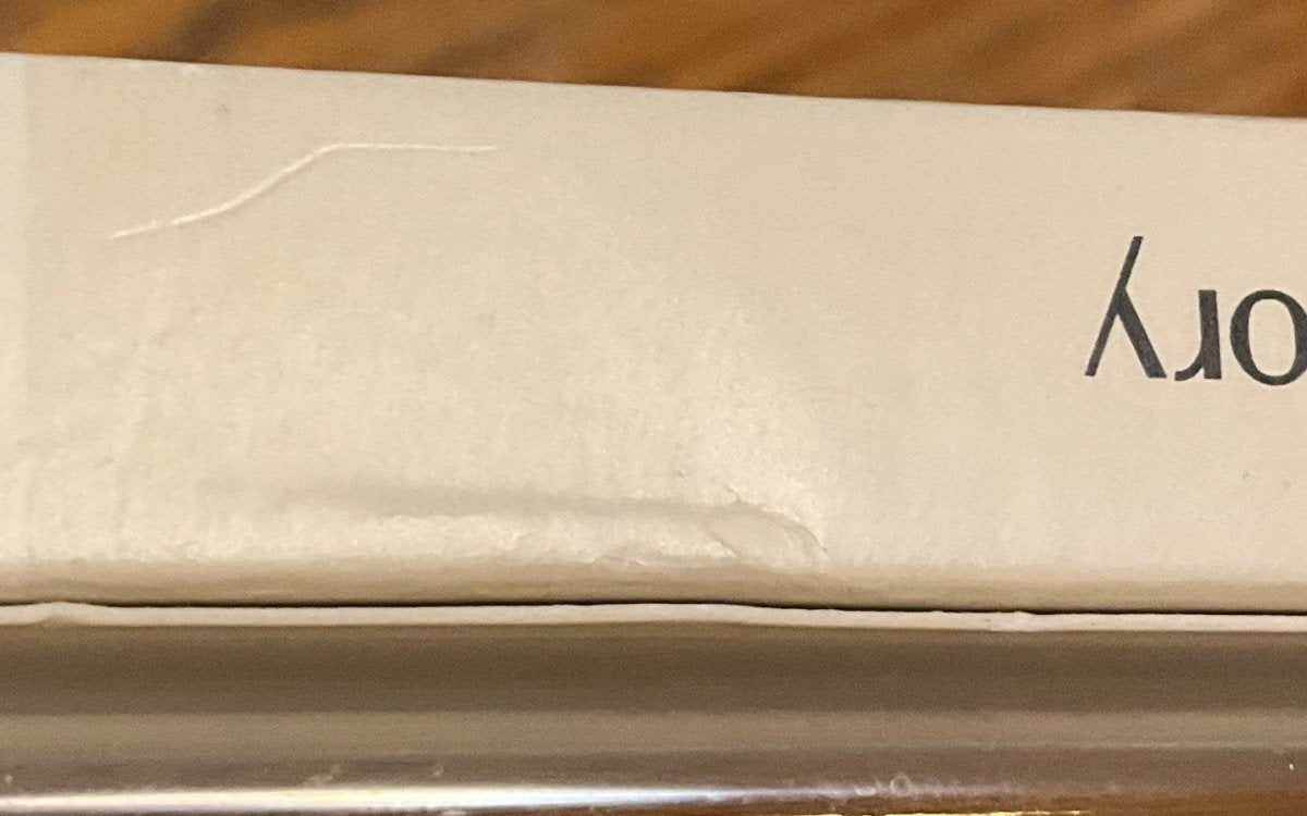 Marriage Story (#1038) w/SLIPCASE USED