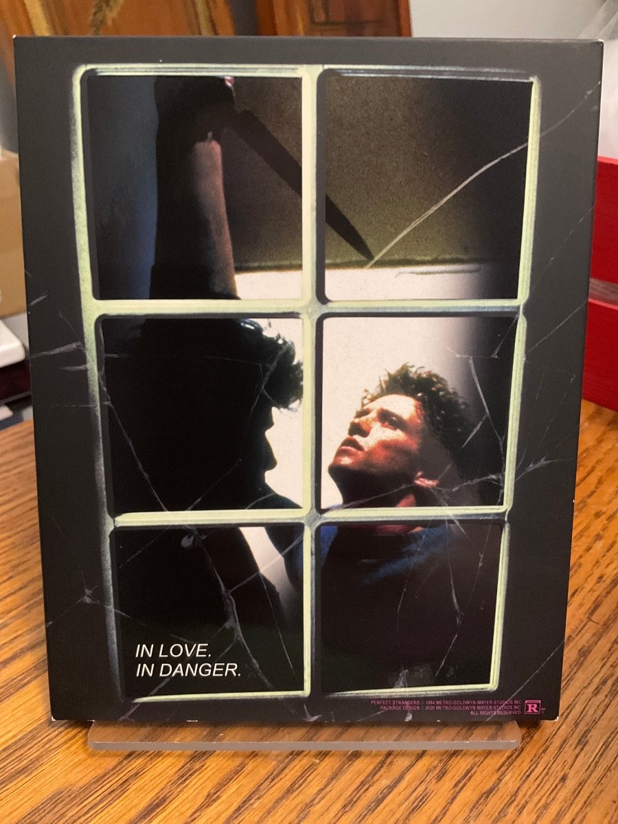 Perfect Strangers w/SLIP USED - Used Blu-Ray