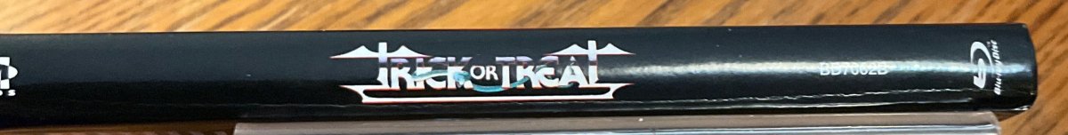 Trick Or Treat (REGION B GERMAN IMPORT) w/HARDCASE USED *SEE NOTE* - Used Blu - Ray