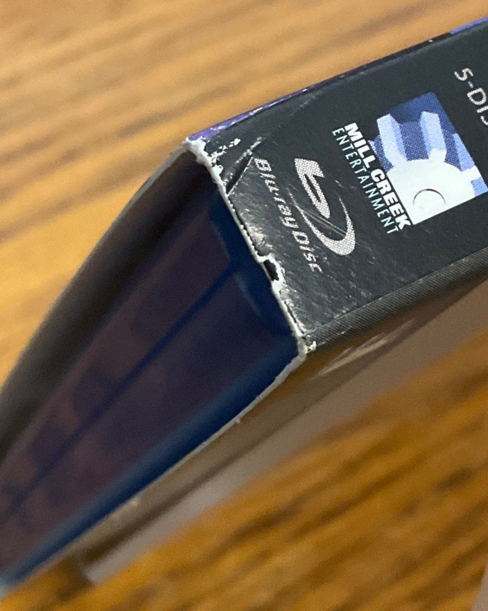 Ultra Galaxy Mega Monster Battle: The Series + The Movie w/SLIP USED - Used Blu - Ray