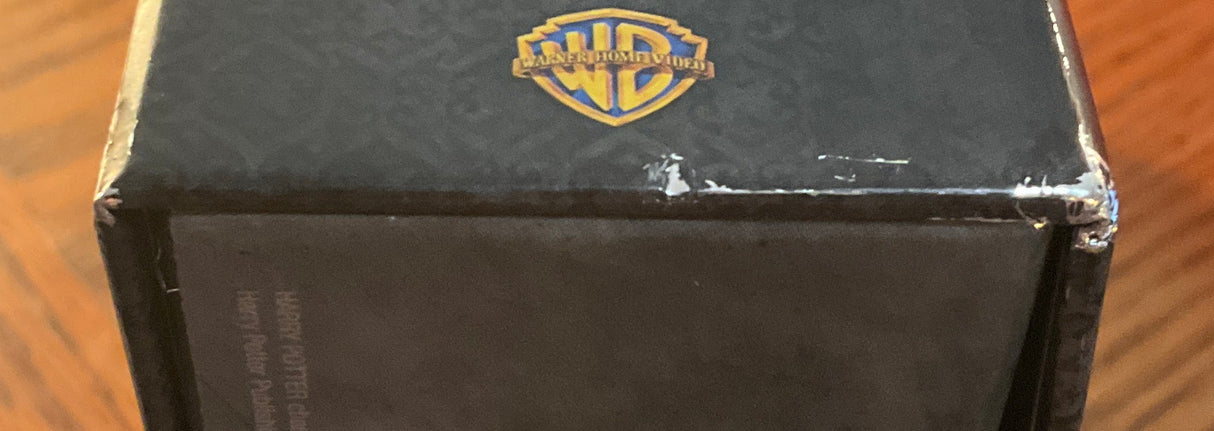 Harry Potter and the Deathly Hallows: Parts 1 and 2 (2-Movie Ultimate Edition) USED