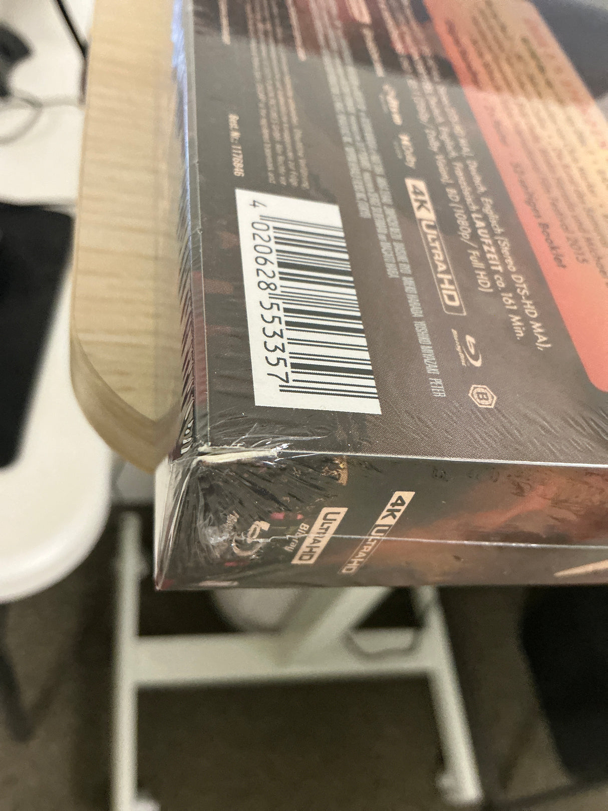 Ran (4K UHD, German Limited Collector's Edition, Region Free/B, English Subs, Removable German Rating Sticker) DAMAGED