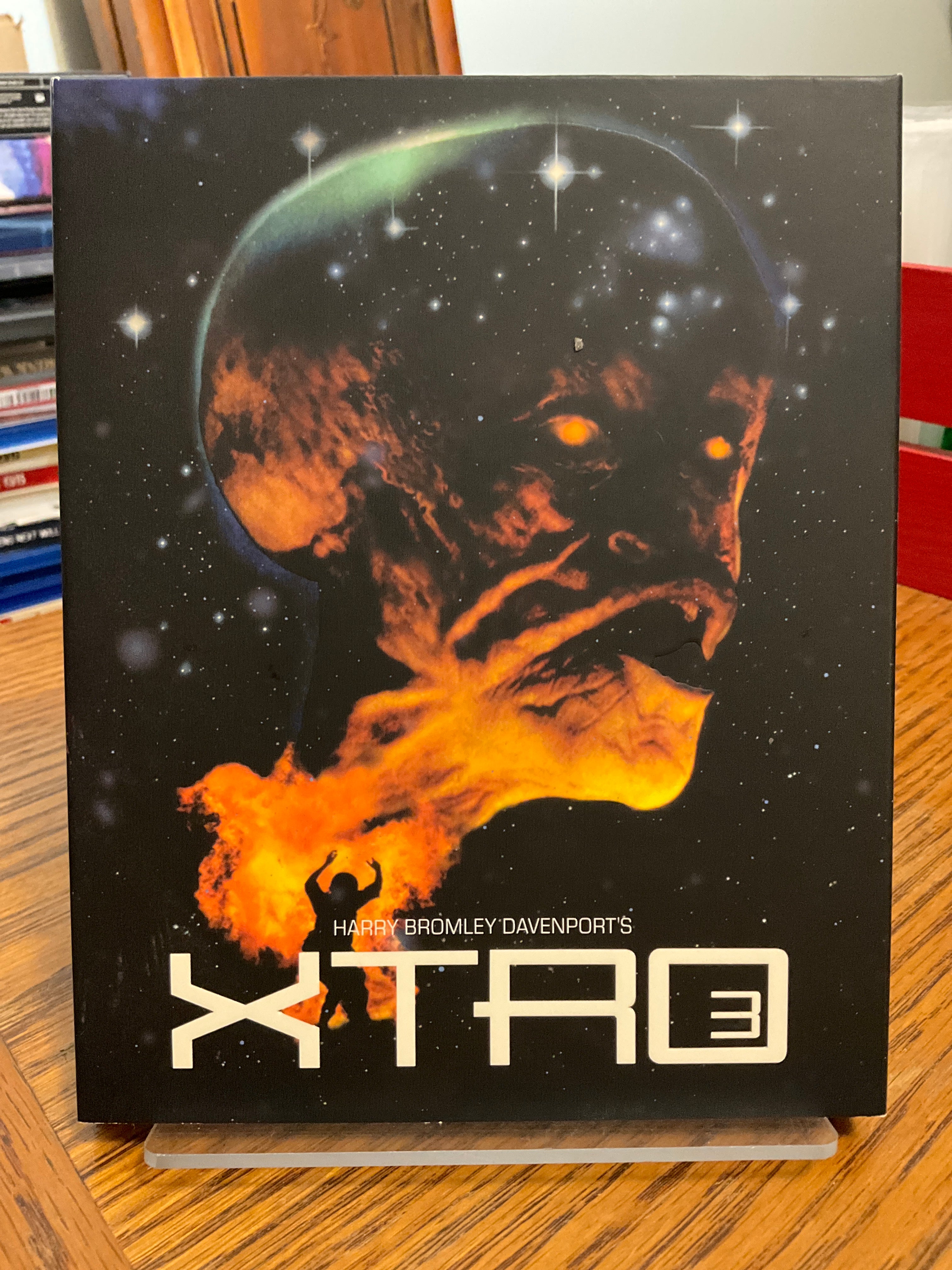 XTRO エクストロ セル版DVD ホラー SF Amazon.com: Xtro : Philip
