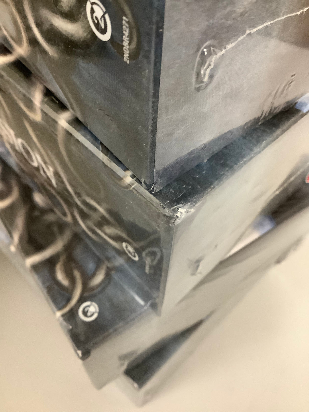 DAMAGED Possession (4K UHD, Limited Edition, Region Free/B) DAMAGED, see notes