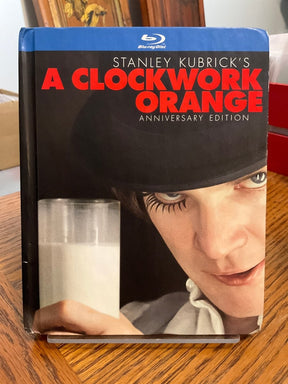 A Clockwork Orange (Blu-Ray Anniversary Edition Digibook) USED