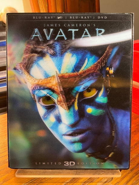Avatar (Blu-ray 3D + Blu-ray) w/LENTICULAR SLIP USED - Used Blu-Ray