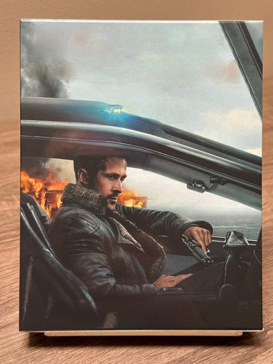 Blade Runner 2049 (4K UHD, Steelbook, Lenticular Case, HDZeta 42, Region Free/Region C)