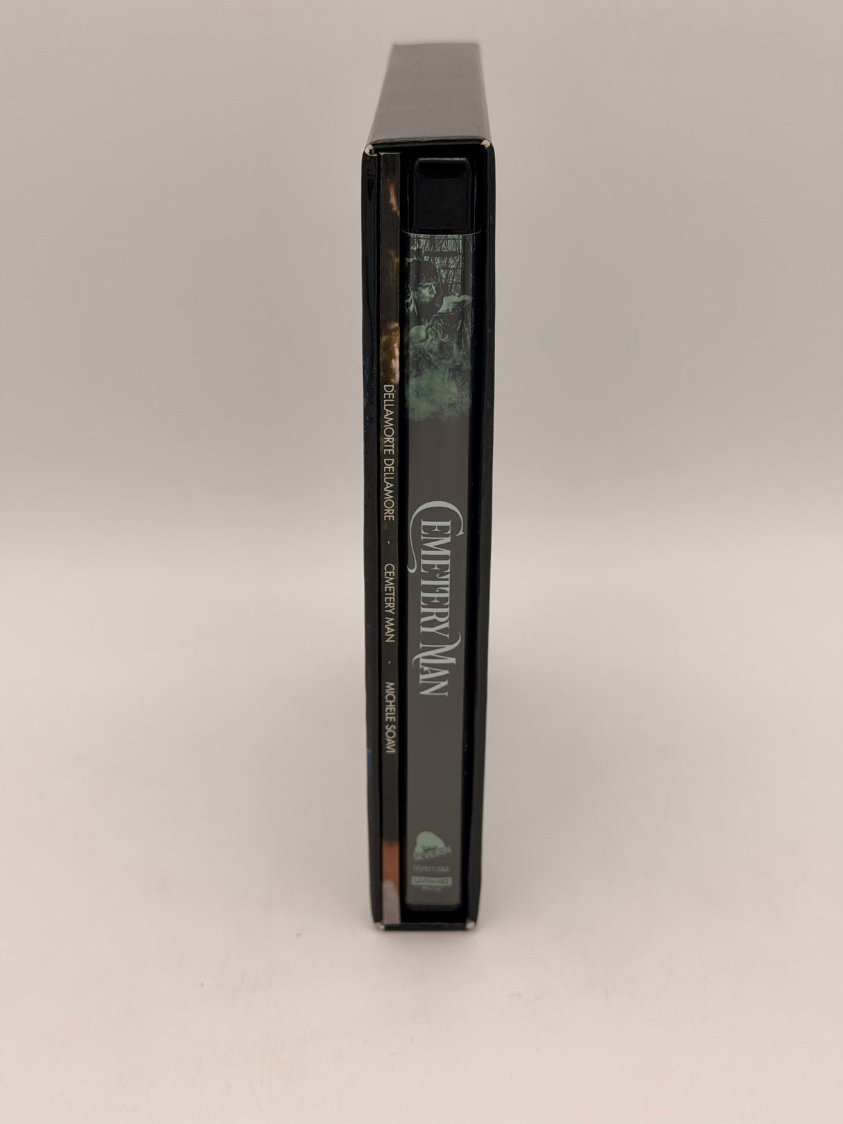 Cemetery Man (aka Dellamorte Dellamore, Severin Limited Edition 4K UHD) USED