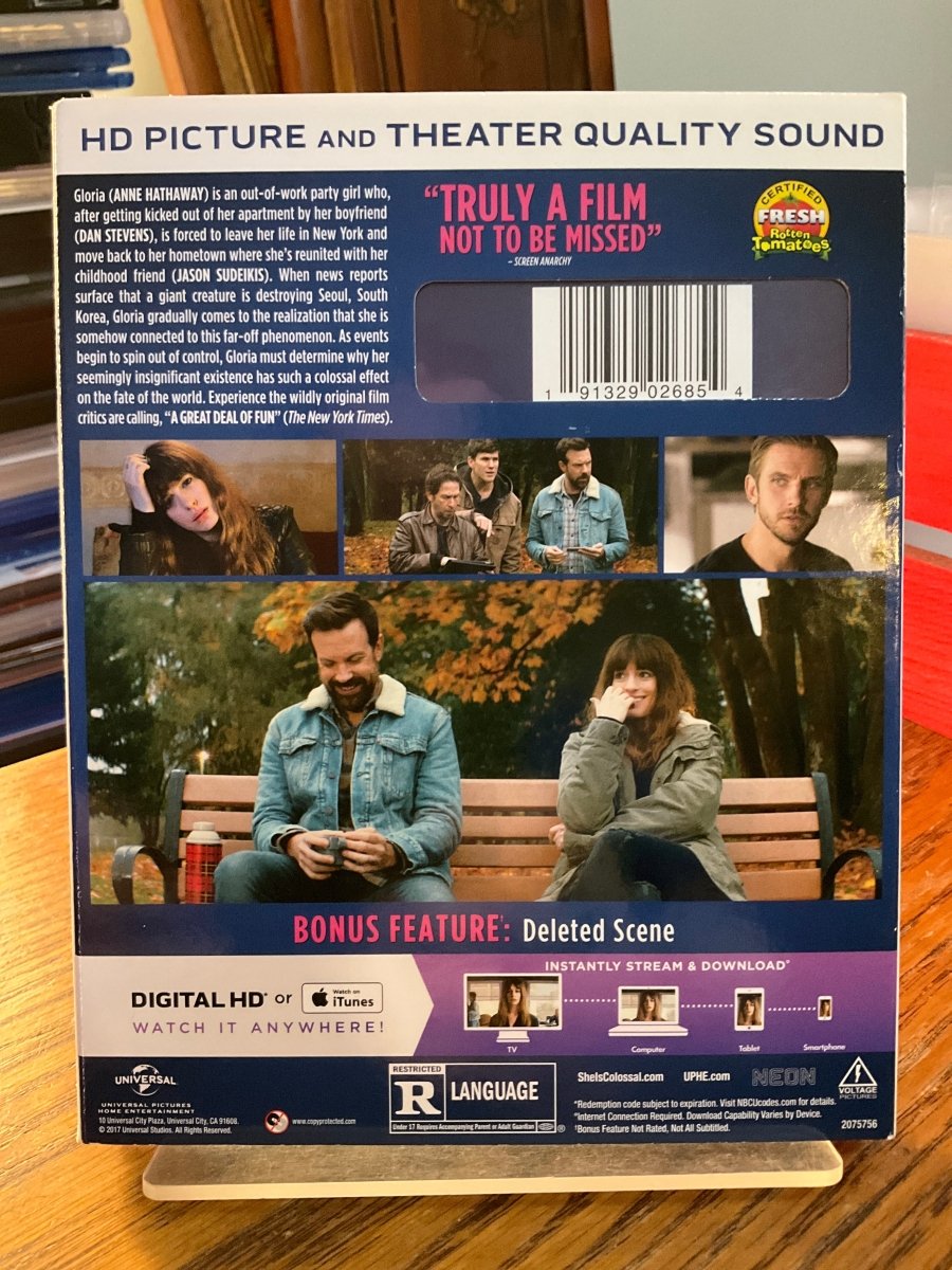 Colossal w/Lenticular SLIP USED