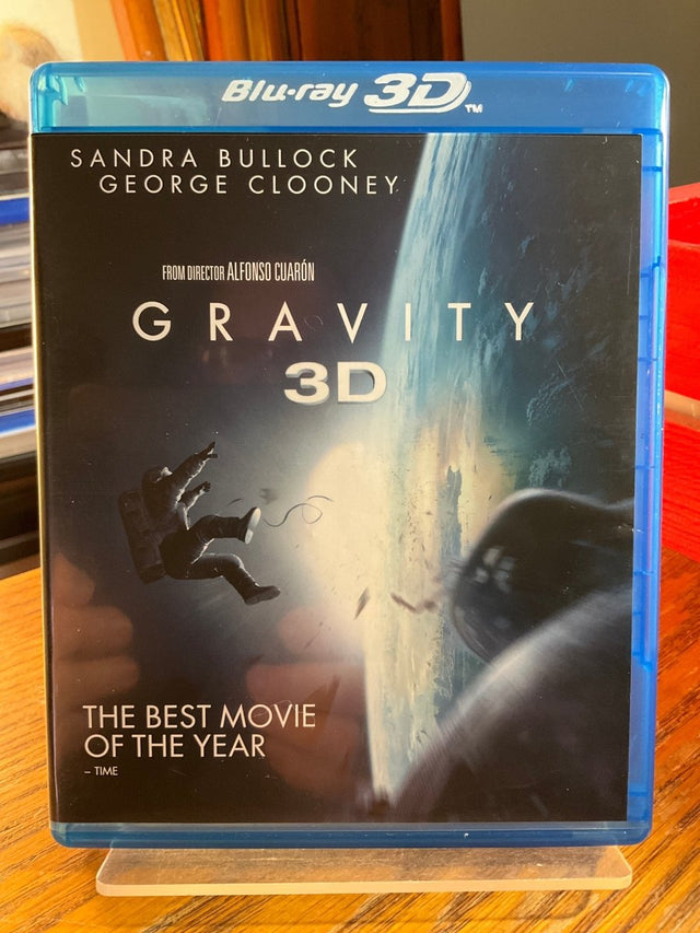 Gravity (3D Blu-Ray + Blu-Ray + DVD Combo) USED