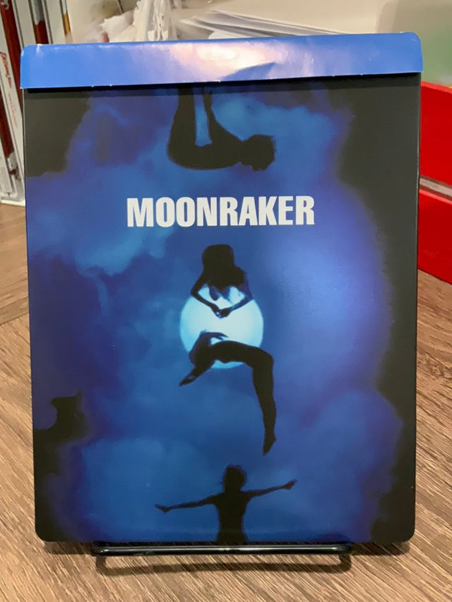 Moonraker (REGION B) FRENCH IMPORT STEELBOOK USED *SEE NOTE* - Used Blu - Ray