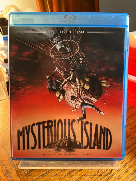 Mysterious Island w/BOOKLET USED