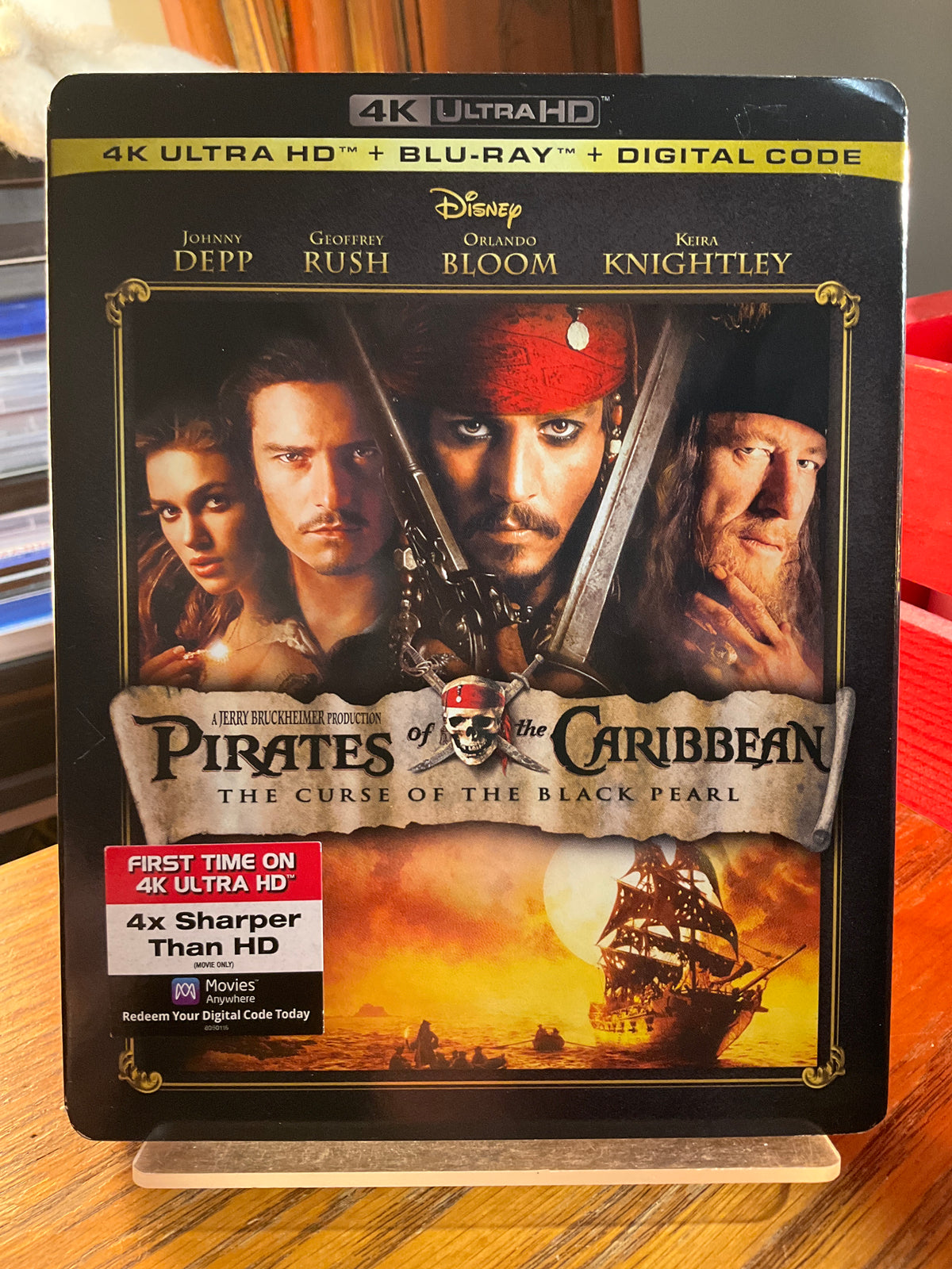 Pirates of the Caribbean: The Curse of the Black Pearl (4K UHD) w/SLIP USED