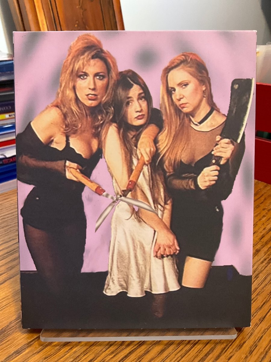 Psycho Sisters w/SLIP USED *SEE NOTE* - Used Blu - Ray