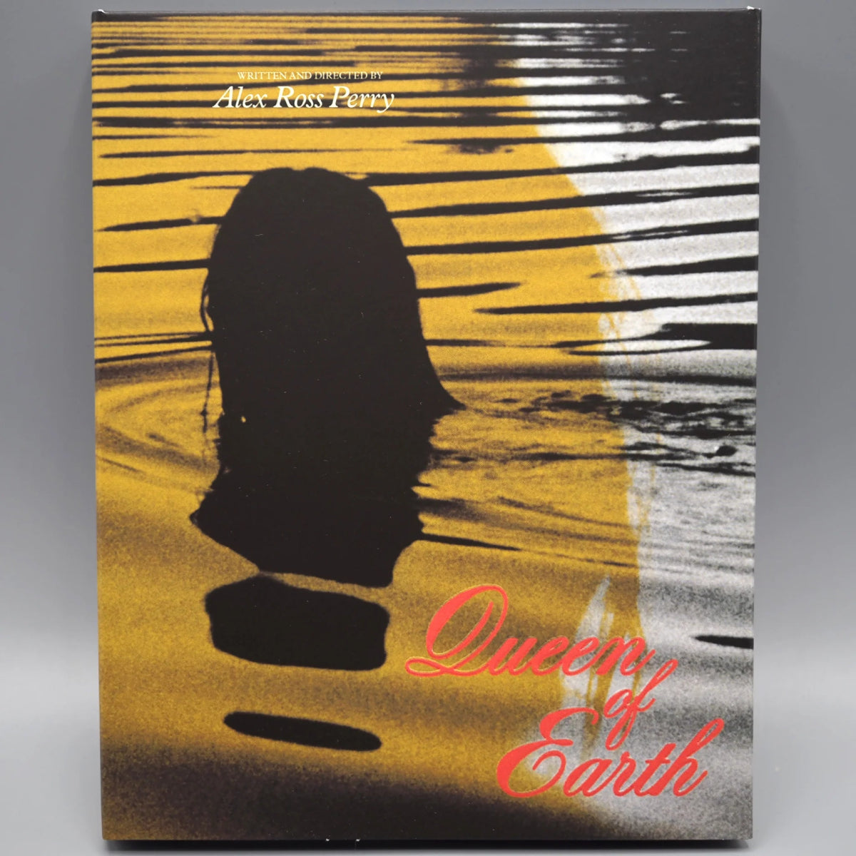 Queen of Earth w/SLIP - New Blu - Ray