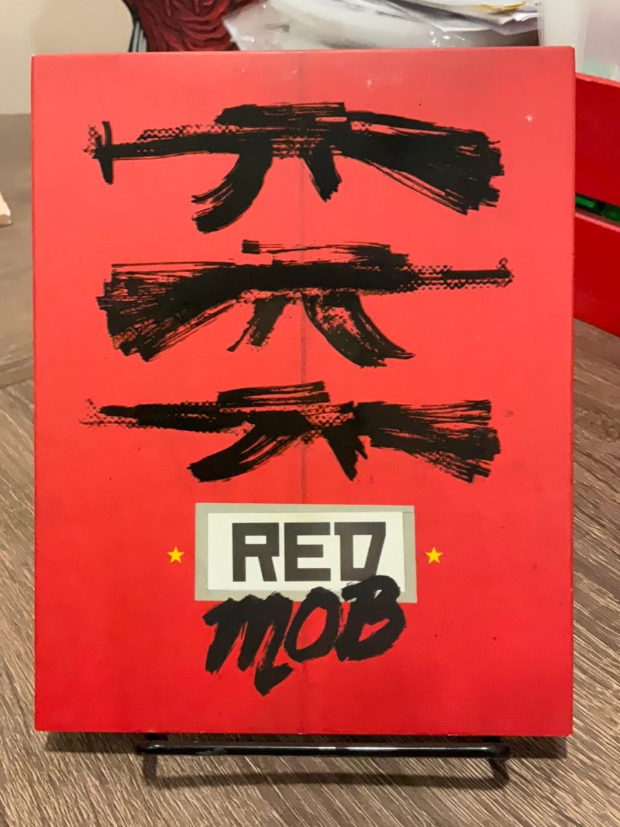 Red Mob w/SLIP USED