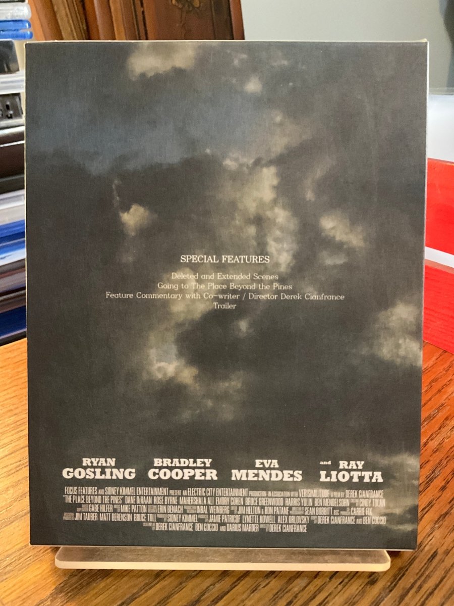 The Place Beyond the Pines w/SLIPCASE AND BOOKLET USED