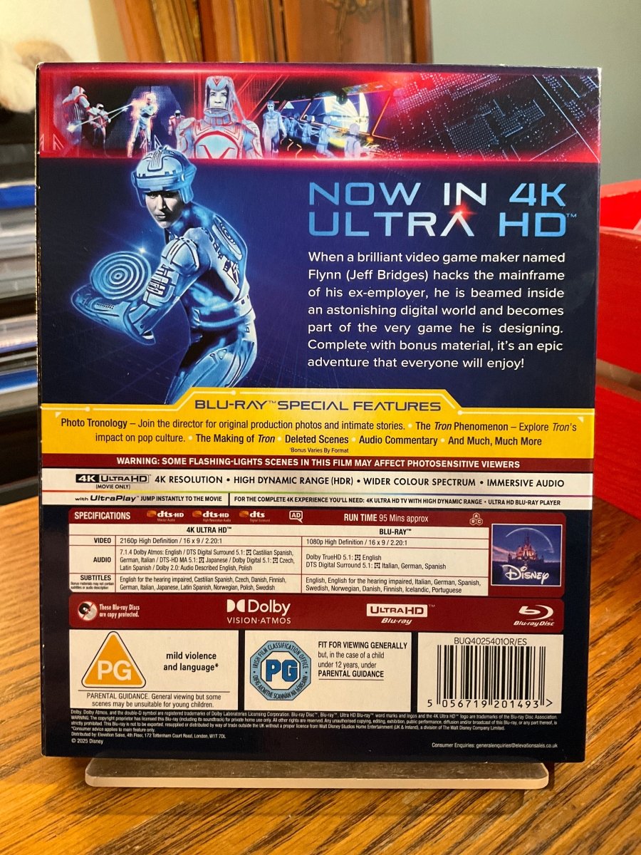 Tron (4K UHD, Region Free/B) w/SLIP USED