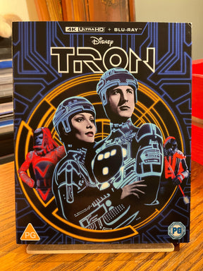 Tron (4K UHD, Region Free/B) w/SLIP USED