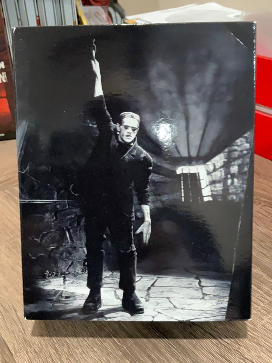 Universal Monsters: The Essential Collection (Region Free) w/SLIPCASE USED