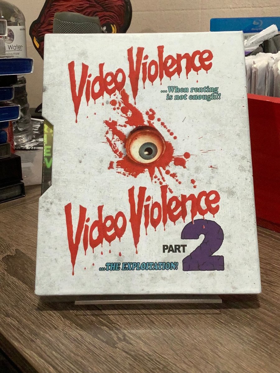 VIDEO VIOLENCE 1 & 2 COLLECTION w/HARDCASE USED