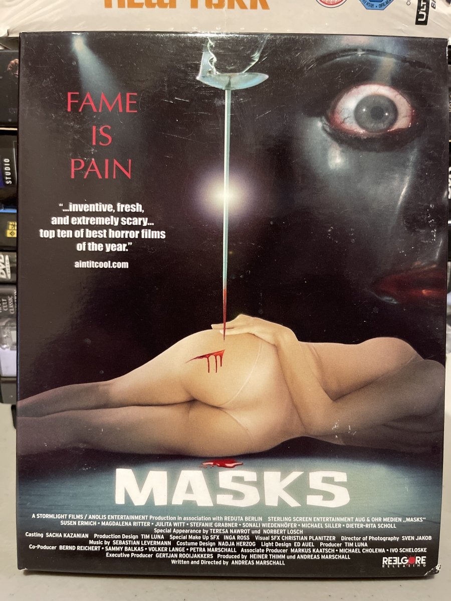 Masks w/SLIPCOVER USED